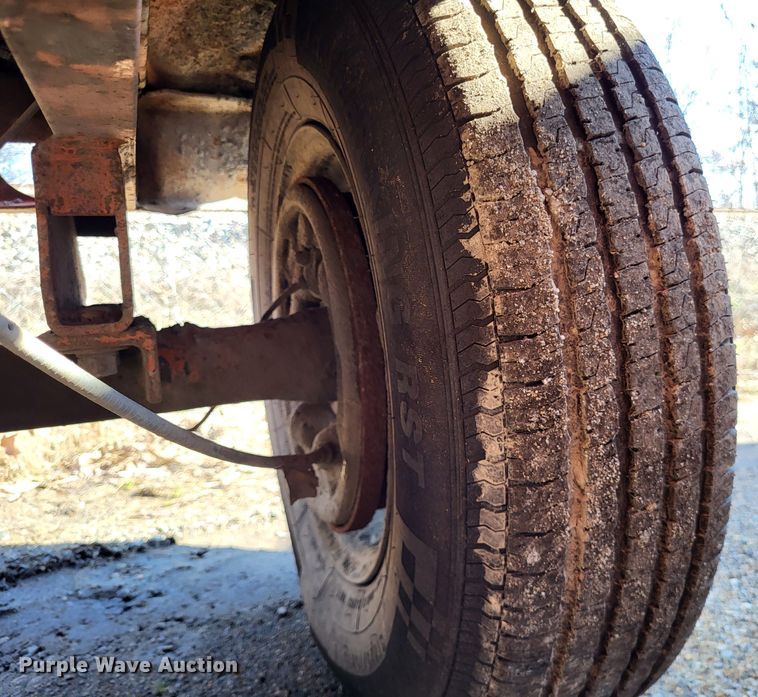 image for item DO3542 1999 Broce RJ350  broom