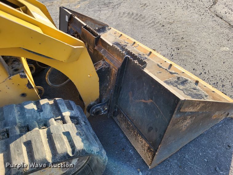 image for item DO3548 2017 Caterpillar 299D2 XHP  tracked skid steer loader