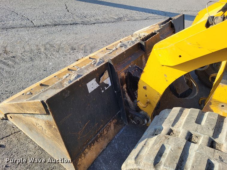 image for item DO3548 2017 Caterpillar 299D2 XHP  tracked skid steer loader