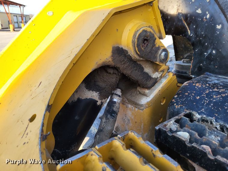 image for item DO3548 2017 Caterpillar 299D2 XHP  tracked skid steer loader