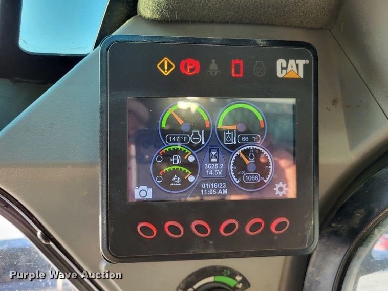 image for item DO3548 2017 Caterpillar 299D2 XHP  tracked skid steer loader