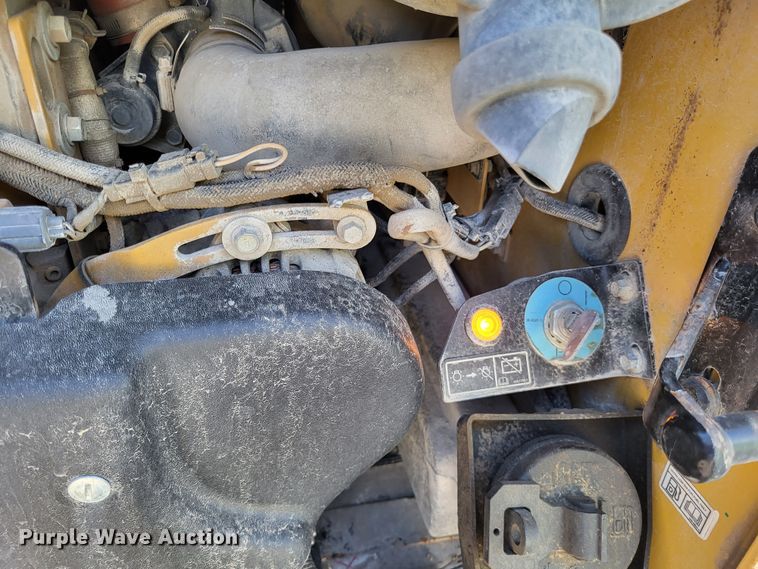 image for item DO3548 2017 Caterpillar 299D2 XHP  tracked skid steer loader