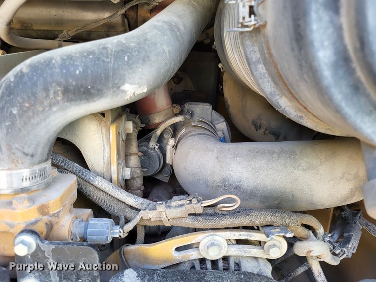 image for item DO3548 2017 Caterpillar 299D2 XHP  tracked skid steer loader