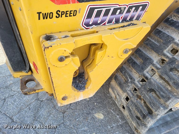 image for item DO3548 2017 Caterpillar 299D2 XHP  tracked skid steer loader