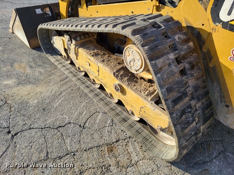 image for item DO3548 2017 Caterpillar 299D2 XHP  tracked skid steer loader