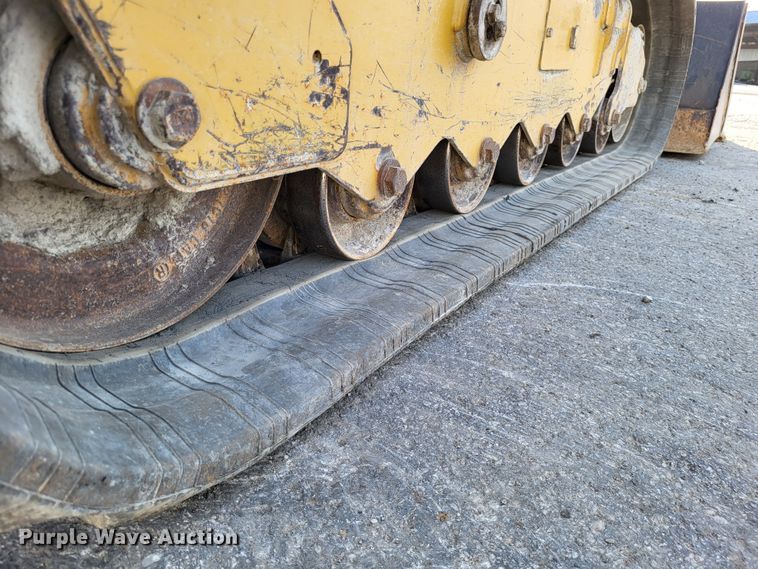 image for item DO3548 2017 Caterpillar 299D2 XHP  tracked skid steer loader