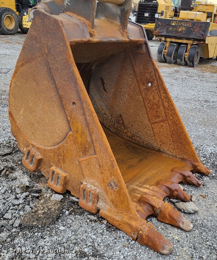 image for item DO3550 2008 Kobelco SK350LC  excavator