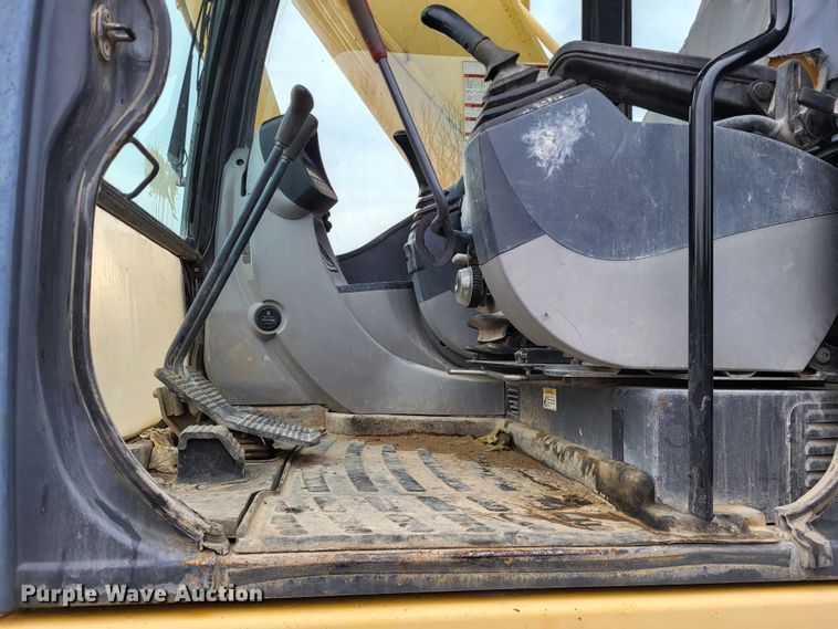 image for item DO3550 2008 Kobelco SK350LC  excavator