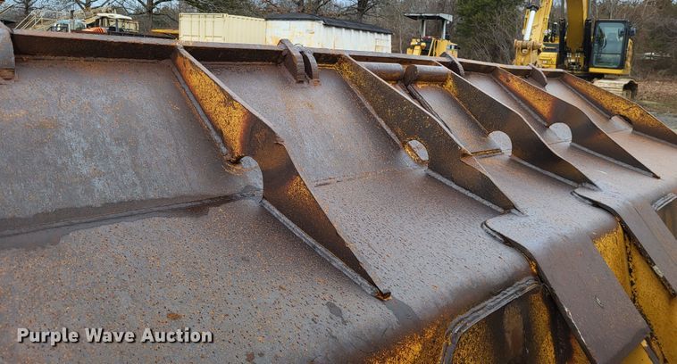 image for item DO3551 1996 Caterpillar 980G  wheel loader