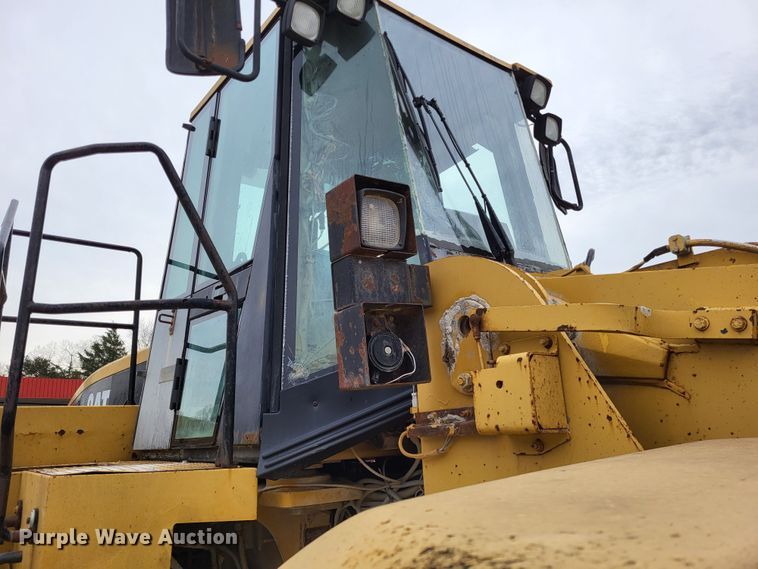 image for item DO3551 1996 Caterpillar 980G  wheel loader
