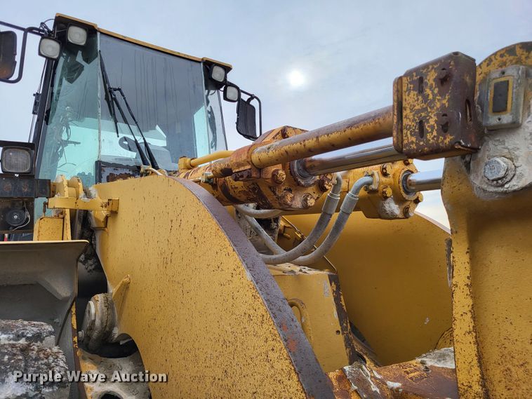 image for item DO3551 1996 Caterpillar 980G  wheel loader