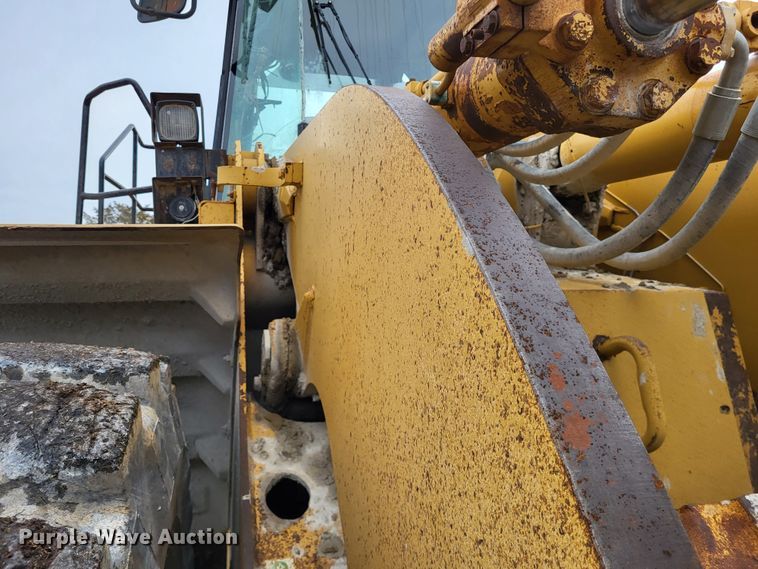 image for item DO3551 1996 Caterpillar 980G  wheel loader