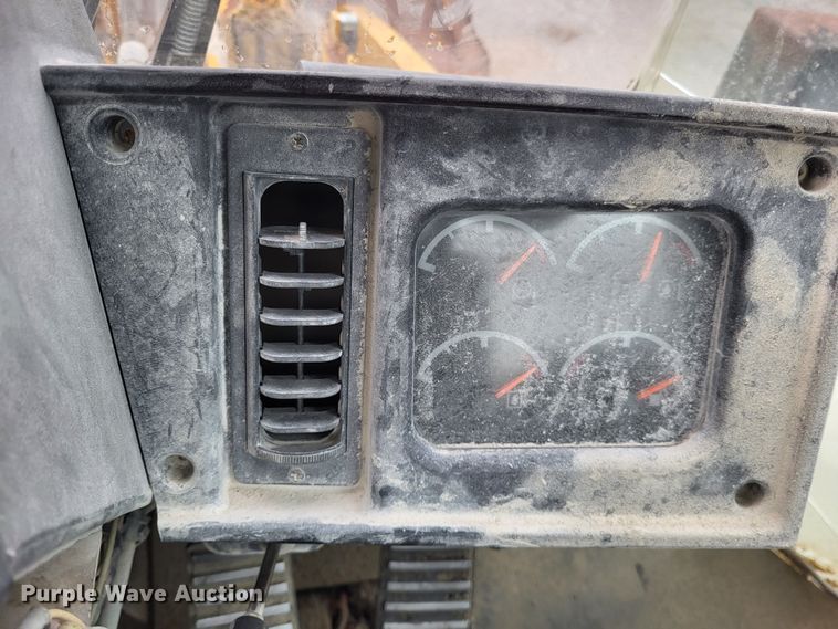 image for item DO3551 1996 Caterpillar 980G  wheel loader