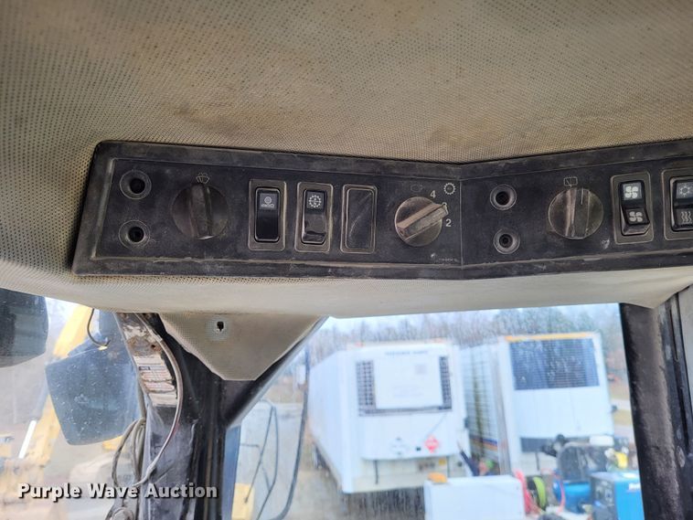 image for item DO3551 1996 Caterpillar 980G  wheel loader