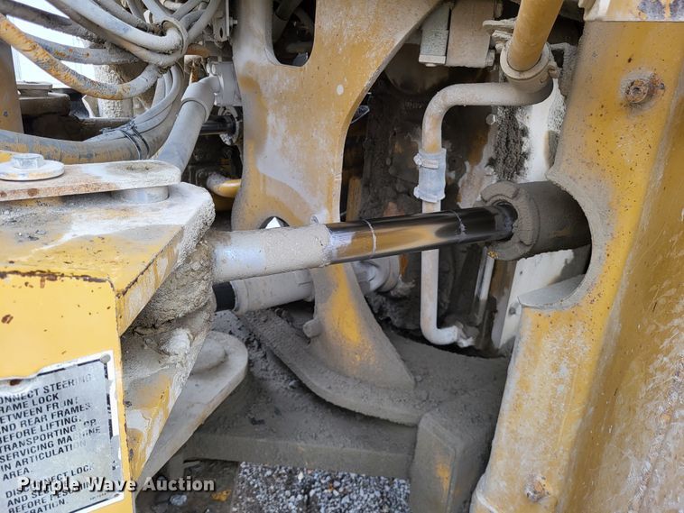 image for item DO3551 1996 Caterpillar 980G  wheel loader