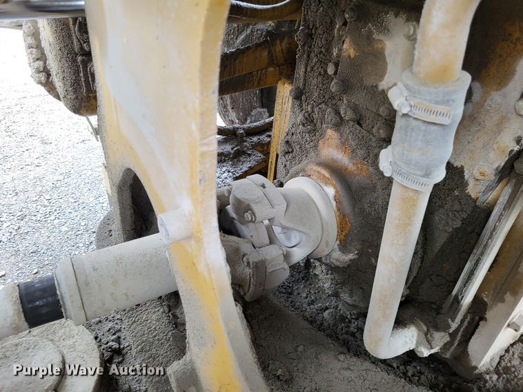 image for item DO3551 1996 Caterpillar 980G  wheel loader