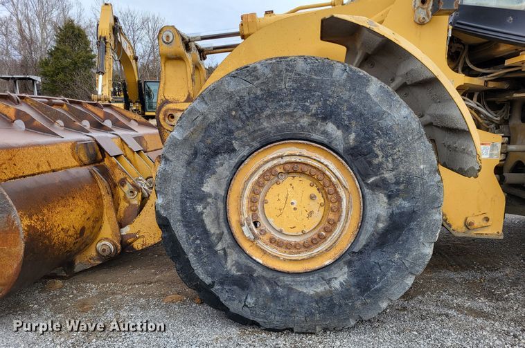 image for item DO3551 1996 Caterpillar 980G  wheel loader