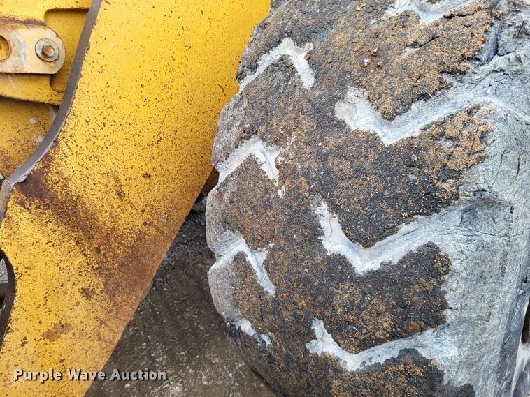 image for item DO3551 1996 Caterpillar 980G  wheel loader