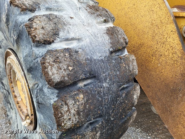 image for item DO3551 1996 Caterpillar 980G  wheel loader