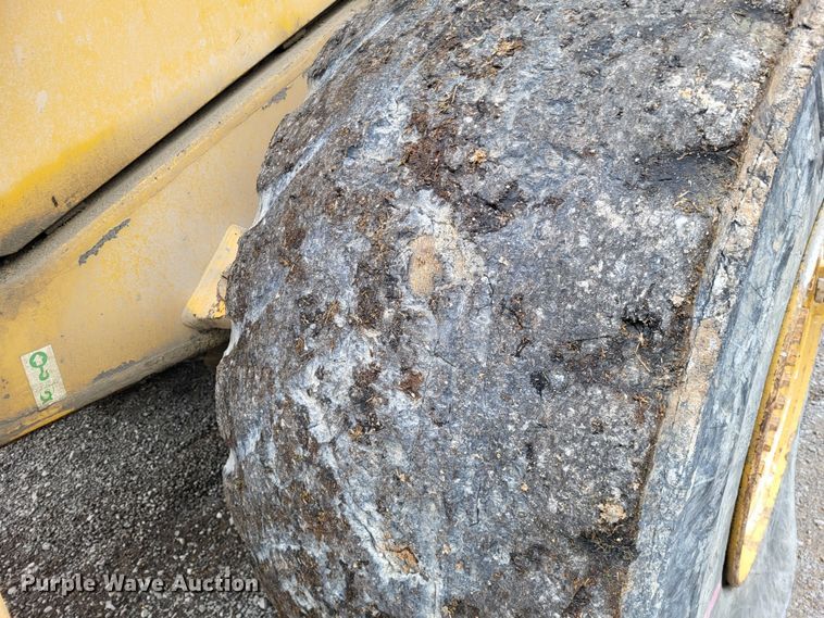 image for item DO3551 1996 Caterpillar 980G  wheel loader