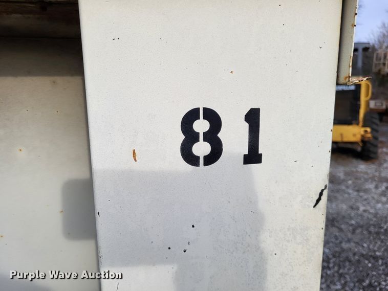 image for item DO3552 Sullair 185DPQ-JD2W  air compressor