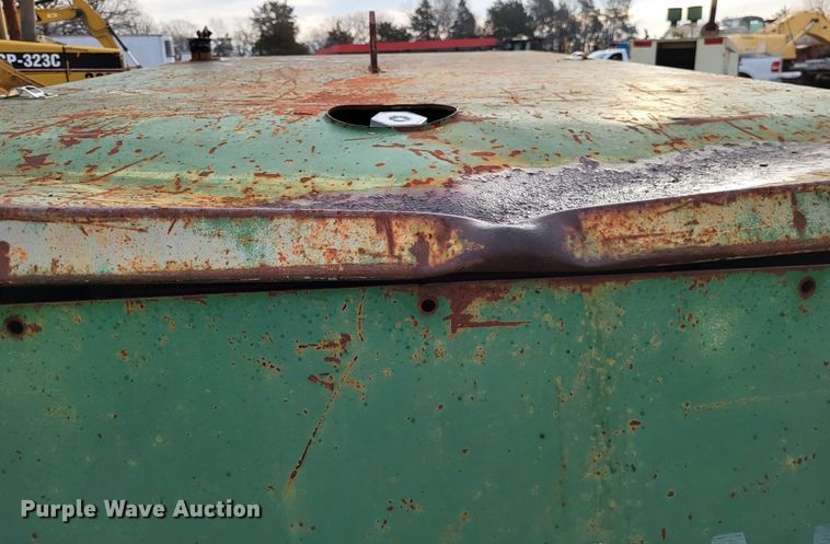 image for item DO3553 Sullair 185DPQ-JDD  air compressor