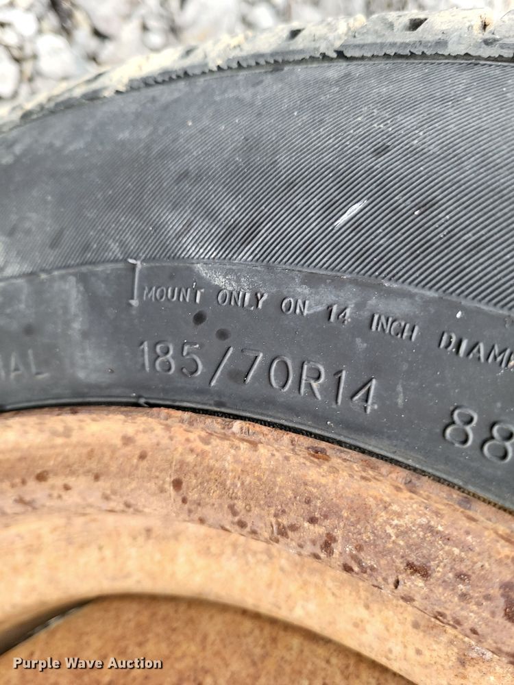 image for item DO3553 Sullair 185DPQ-JDD  air compressor