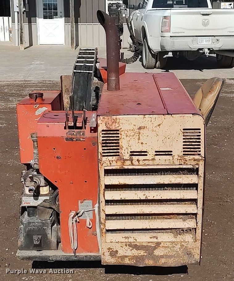 image for item DO3731 1999 Ditch Witch JT520  directional boring unit