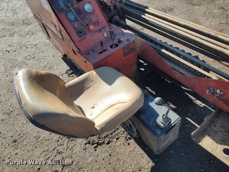image for item DO3731 1999 Ditch Witch JT520  directional boring unit