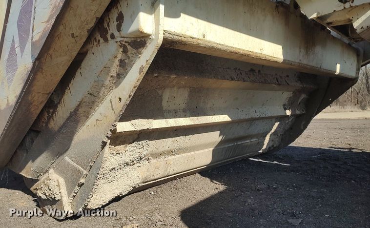 image for item DO3752 2001 Terex TS14G  conventional scraper