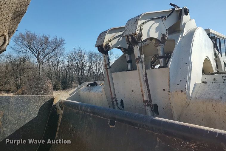 image for item DO3752 2001 Terex TS14G  conventional scraper