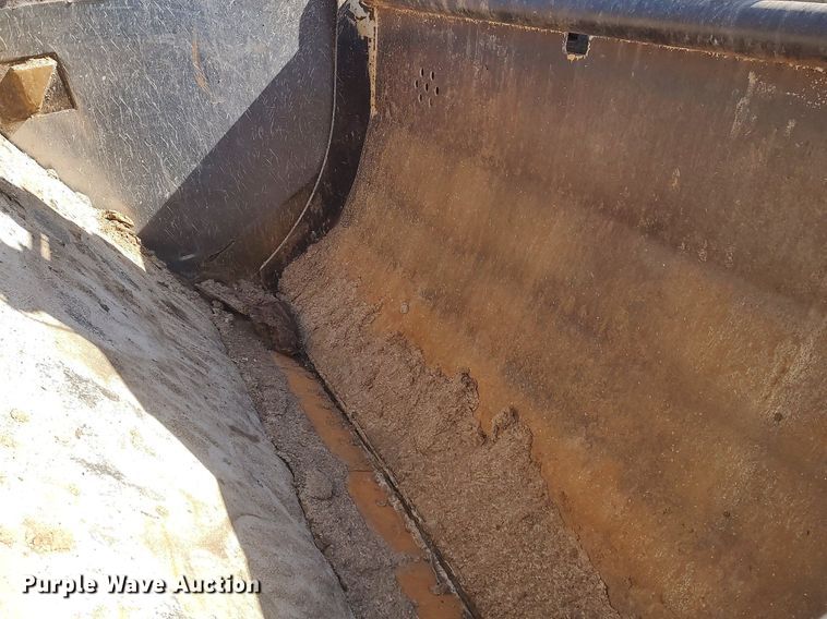 image for item DO3752 2001 Terex TS14G  conventional scraper