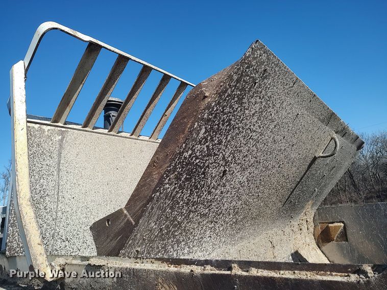 image for item DO3752 2001 Terex TS14G  conventional scraper