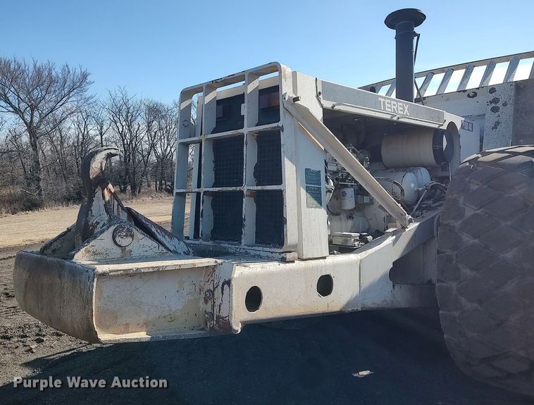 image for item DO3752 2001 Terex TS14G  conventional scraper