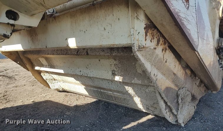 image for item DO3752 2001 Terex TS14G  conventional scraper