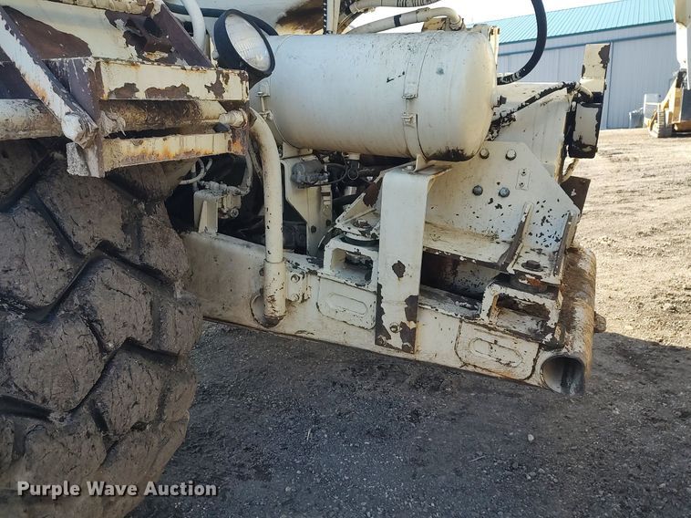 image for item DO3752 2001 Terex TS14G  conventional scraper