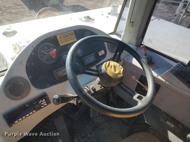 image for item DO3752 2001 Terex TS14G  conventional scraper