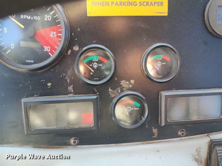 image for item DO3752 2001 Terex TS14G  conventional scraper