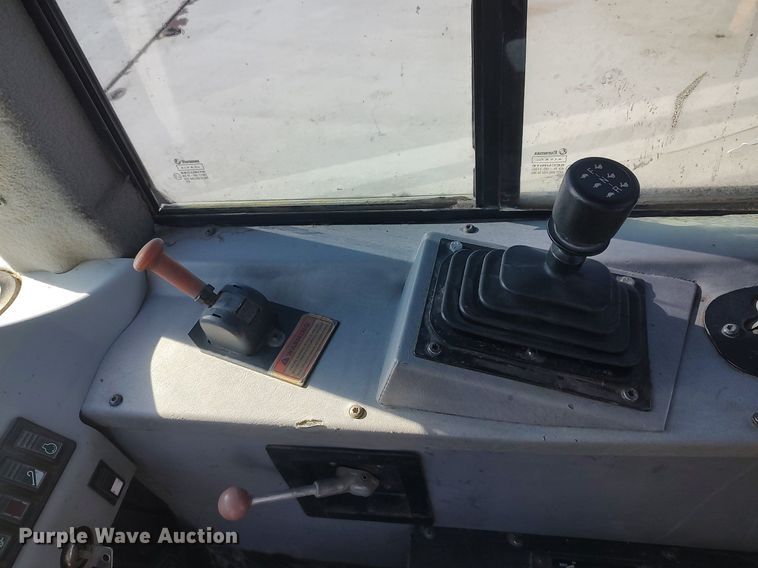 image for item DO3752 2001 Terex TS14G  conventional scraper