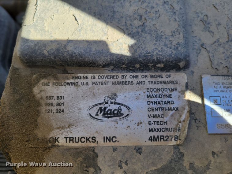 image for item DO4170 2002 Mack CV713 Granite  dump truck