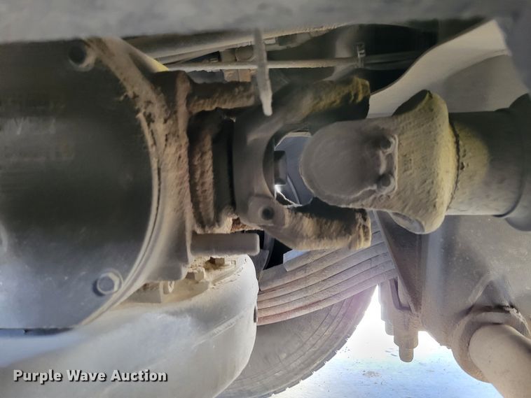 image for item DO4170 2002 Mack CV713 Granite  dump truck