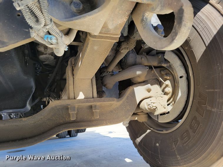 image for item DO4170 2002 Mack CV713 Granite  dump truck