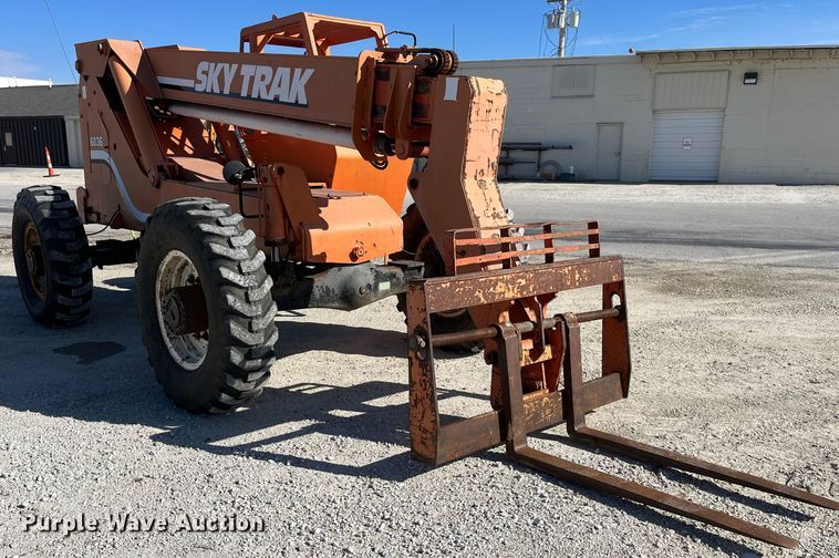 image for item DP0461 SkyTrak 6036  telehandler