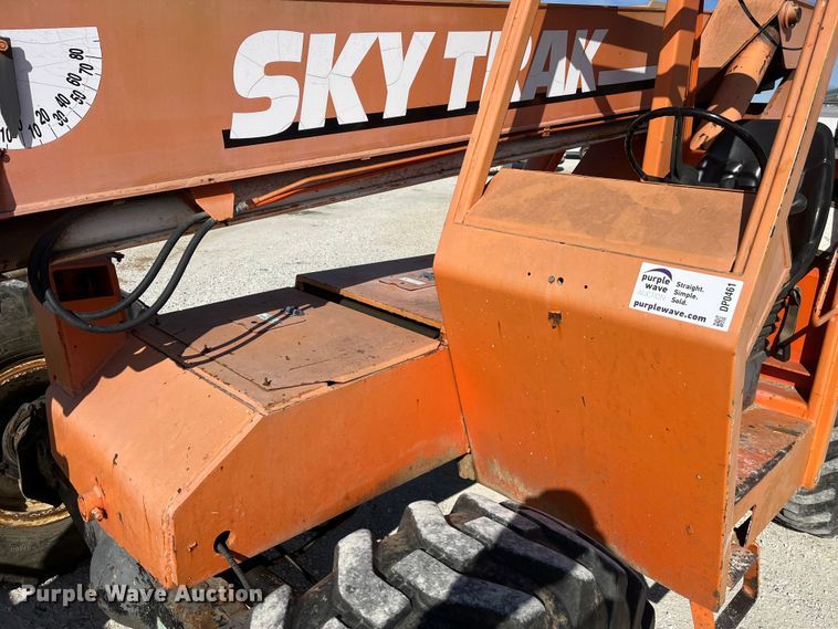 image for item DP0461 SkyTrak 6036  telehandler