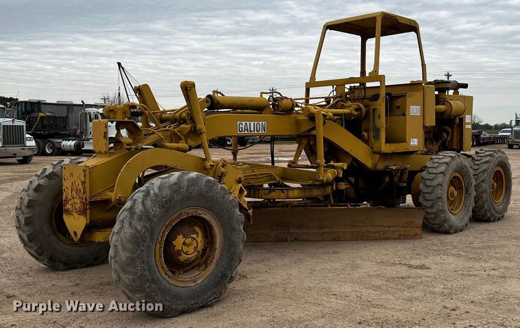 image for item DQ1959 1970 Galion 160 Series L  rigid frame motor grader