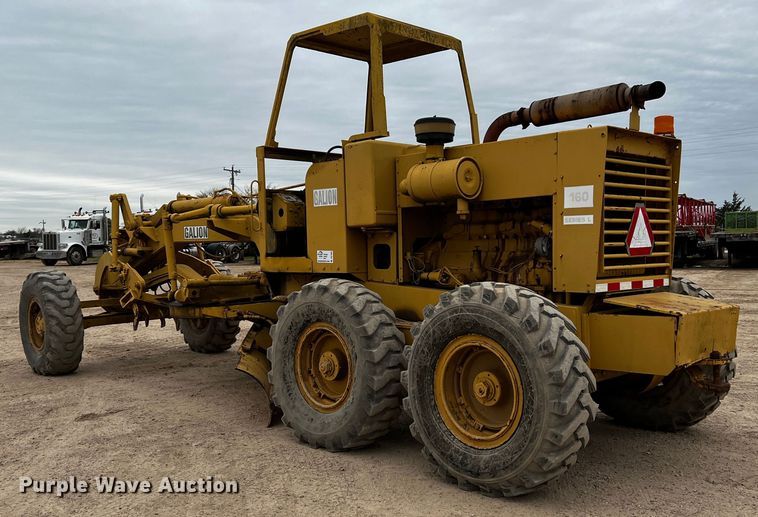 image for item DQ1959 1970 Galion 160 Series L  rigid frame motor grader
