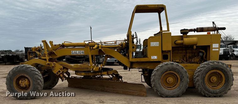 image for item DQ1959 1970 Galion 160 Series L  rigid frame motor grader