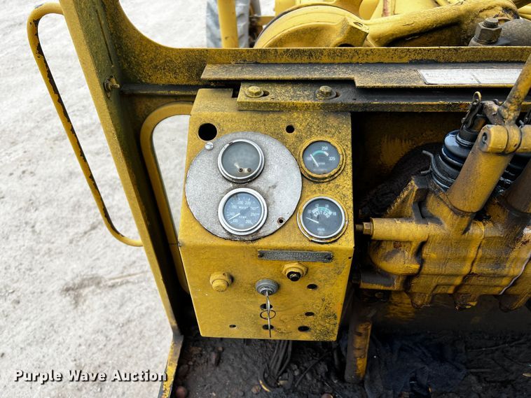 image for item DQ1959 1970 Galion 160 Series L  rigid frame motor grader