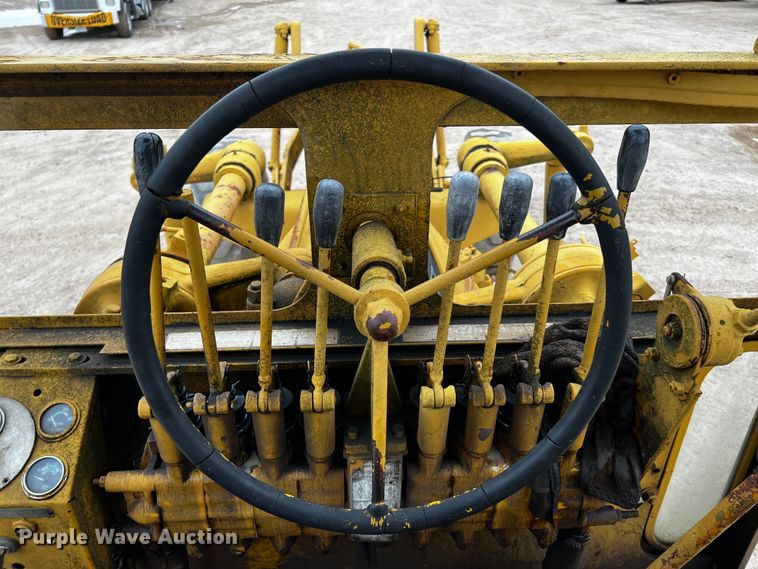 image for item DQ1959 1970 Galion 160 Series L  rigid frame motor grader