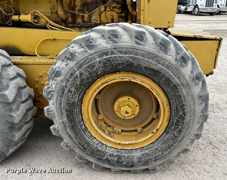 image for item DQ1959 1970 Galion 160 Series L  rigid frame motor grader